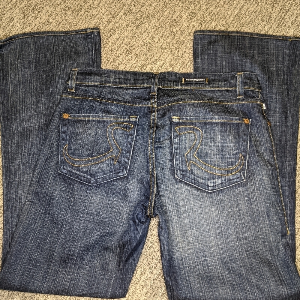 Rock & Republic jeans size 29 with gold stitching